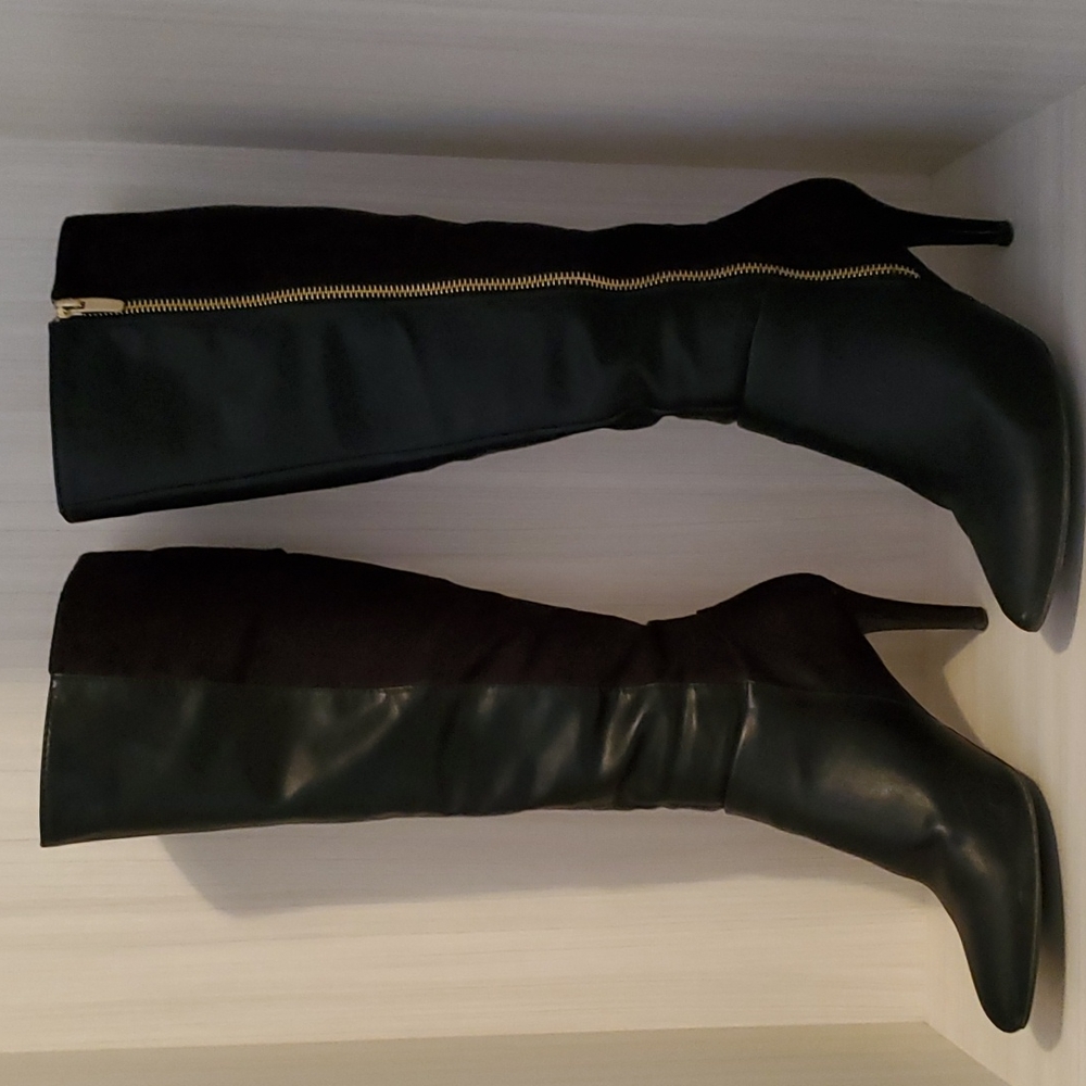 Boots - Size 7
